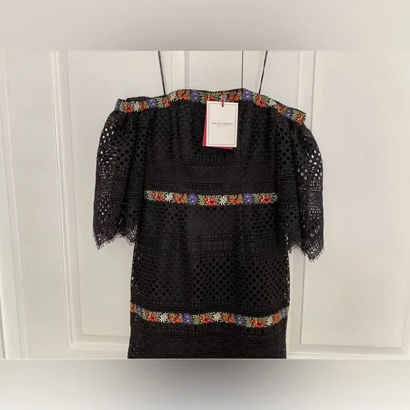 NEW Carolina Herrera Off-the-shoulder Lace Gown Black Carolina Herrera Gown - Picture 8 of 9